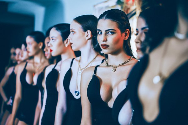 Guide pour choisir un cadeau unique pour elle