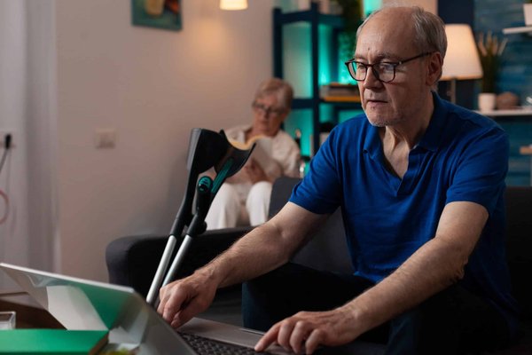 Quels étirements pratiquer pour soulager les douleurs de la fasciite plantaire ?